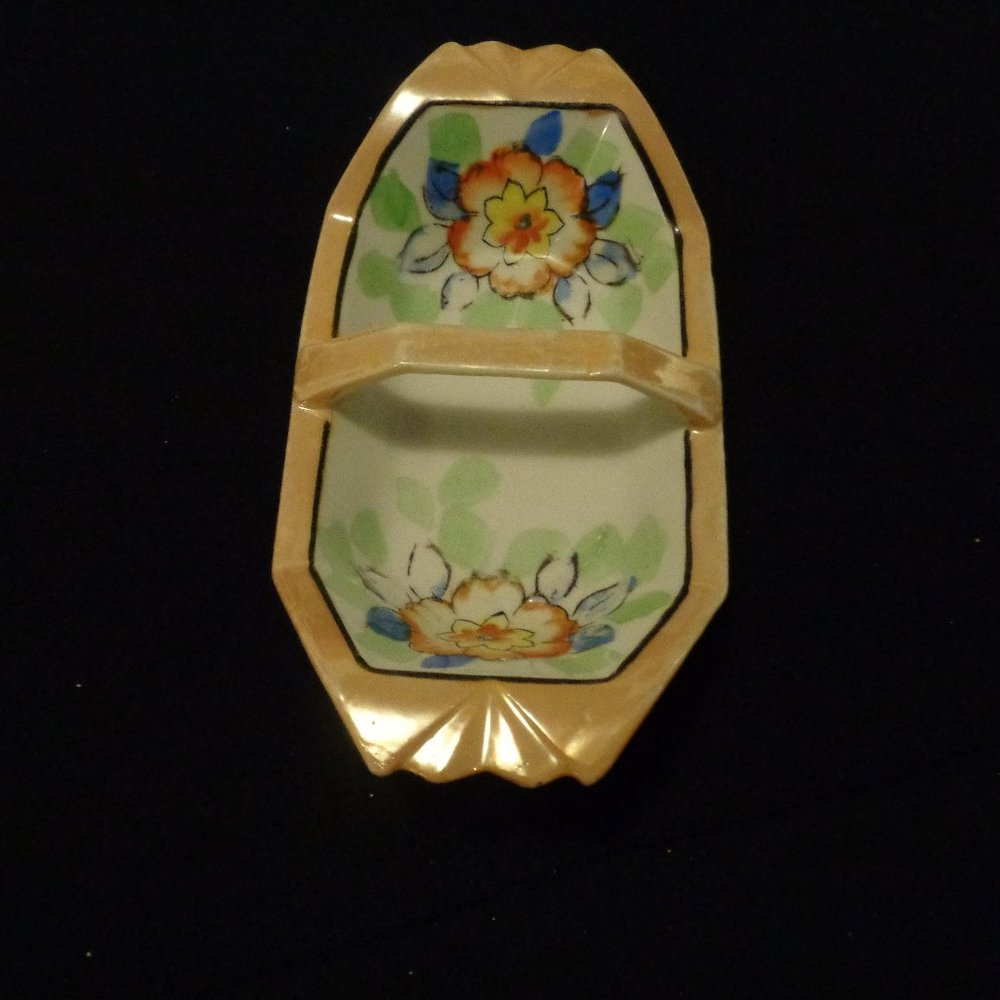 MADE IN JAPAN BEAUTIFUL IRIDESENT SERVING DISH W HANDLE